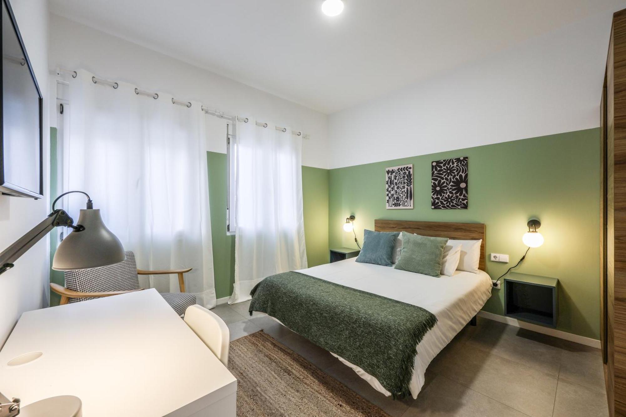 Malvarrosa Apartment *